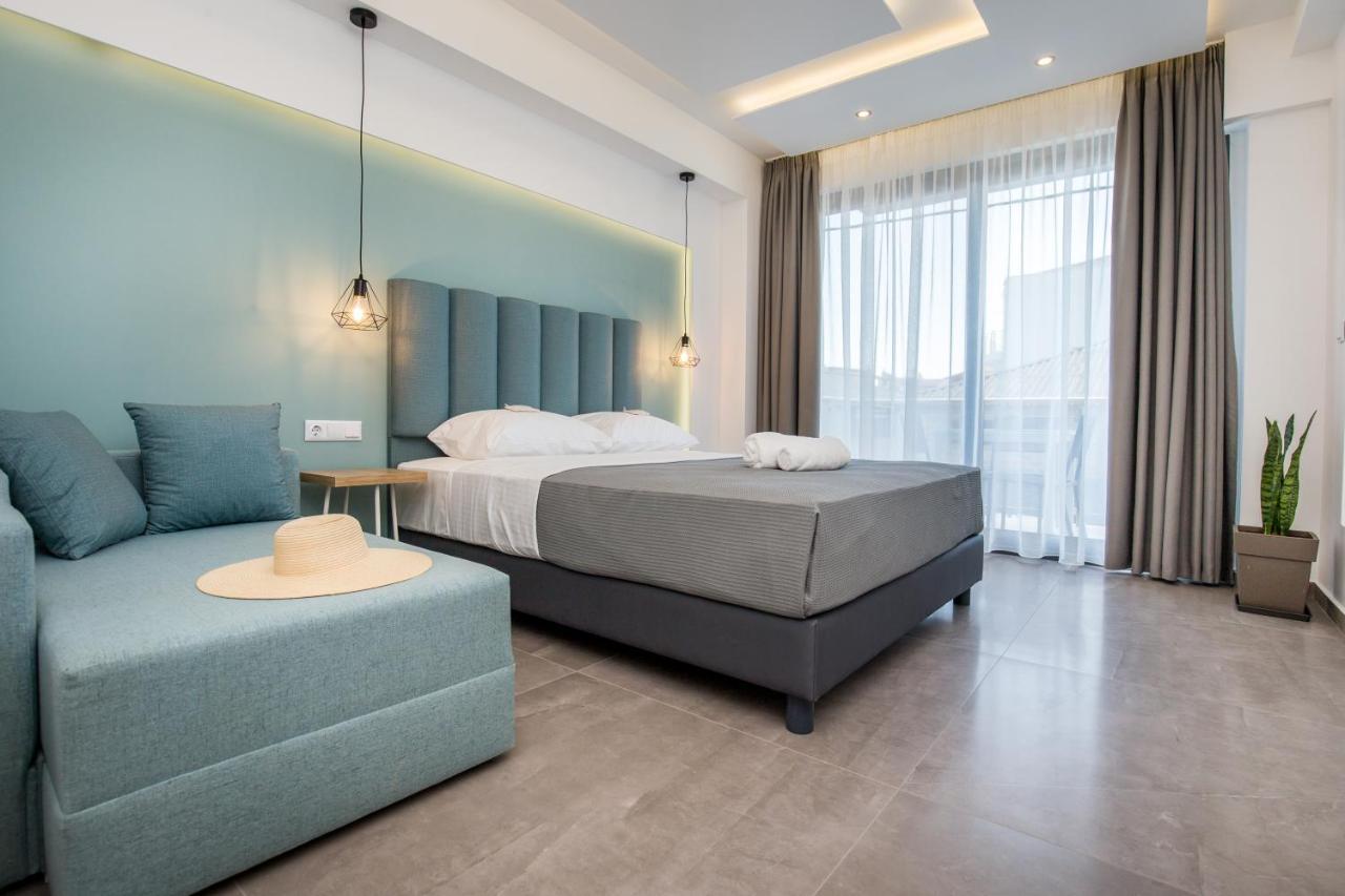 Azzurro Deluxe Apartment ลิเมนาเรีย ภายนอก รูปภาพ