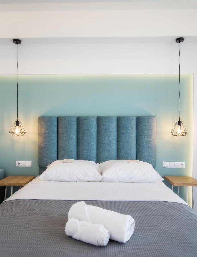 Azzurro Deluxe Apartment ลิเมนาเรีย ภายนอก รูปภาพ