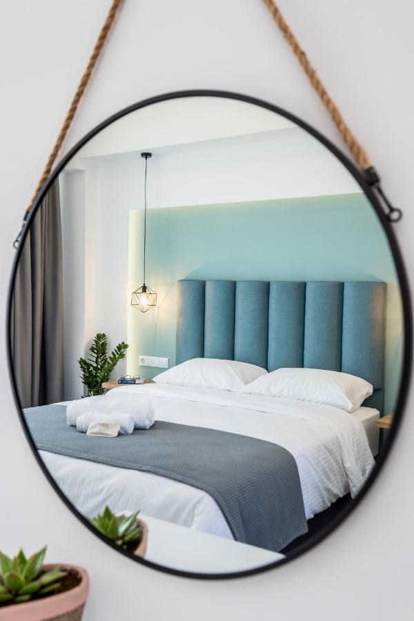 Azzurro Deluxe Apartment ลิเมนาเรีย ภายนอก รูปภาพ