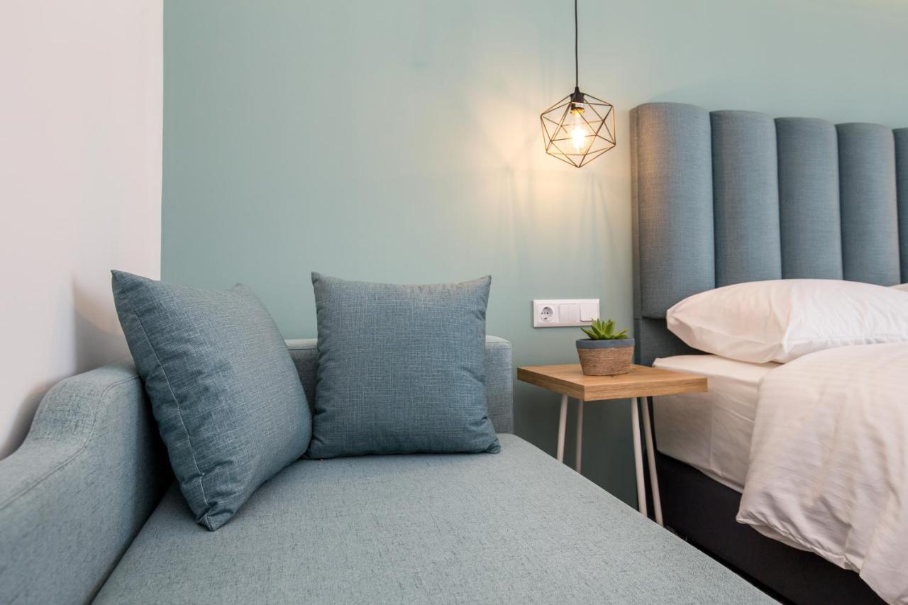 Azzurro Deluxe Apartment ลิเมนาเรีย ภายนอก รูปภาพ