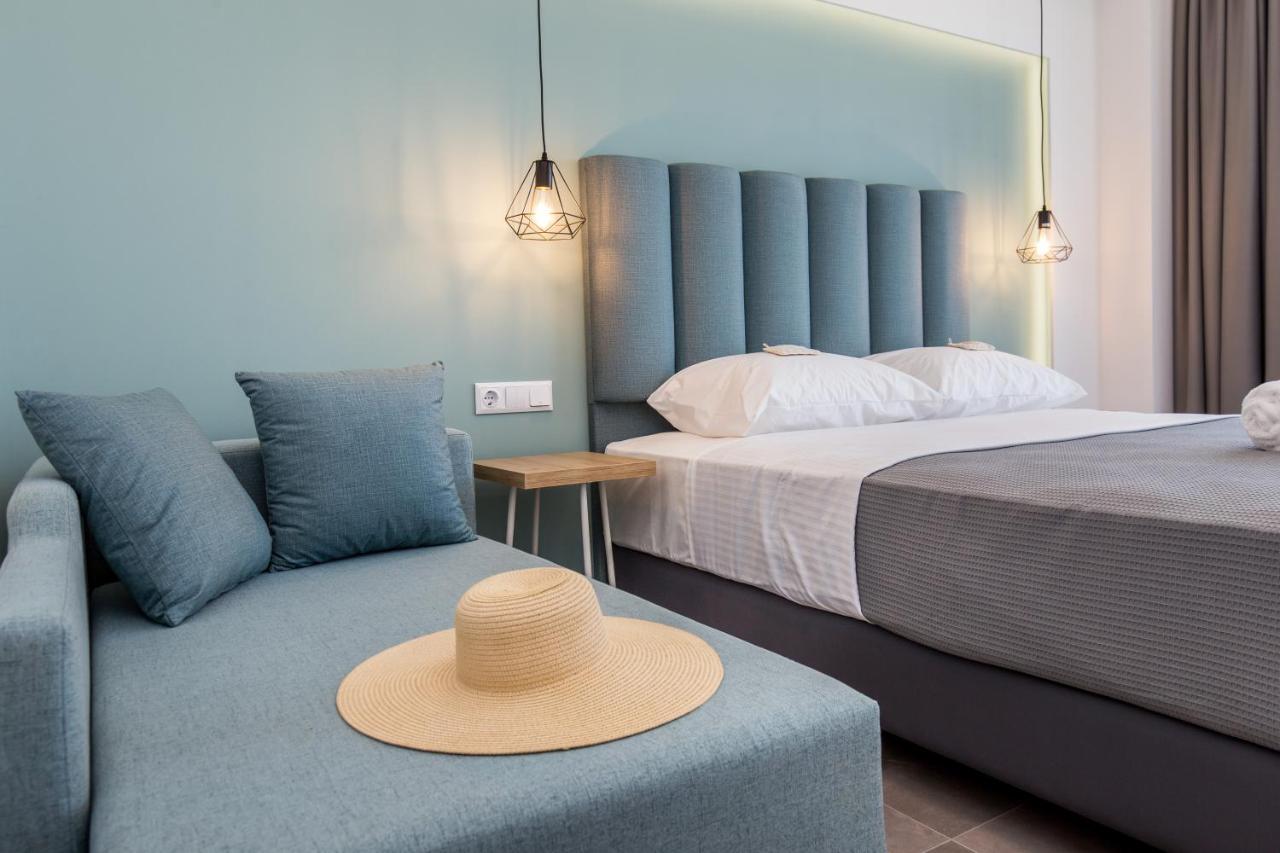Azzurro Deluxe Apartment ลิเมนาเรีย ภายนอก รูปภาพ