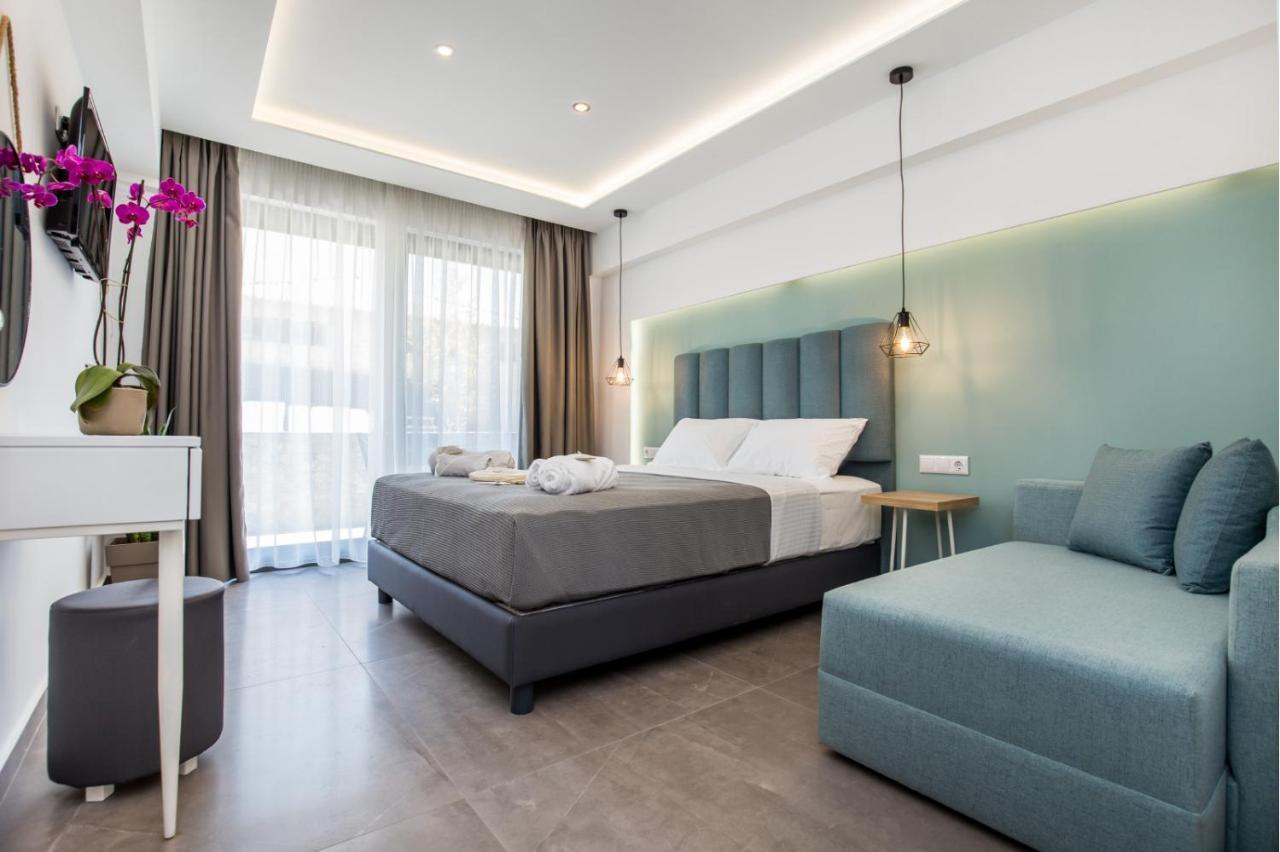 Azzurro Deluxe Apartment ลิเมนาเรีย ภายนอก รูปภาพ