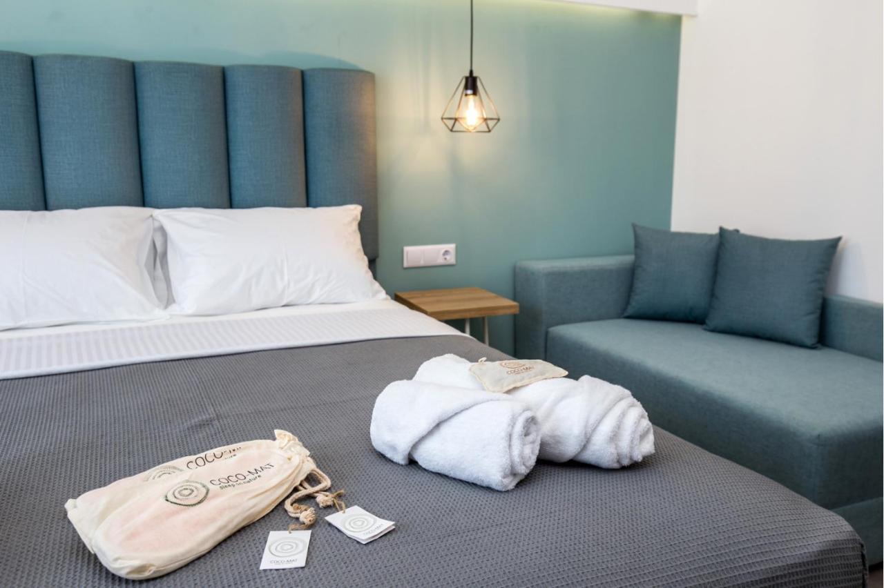 Azzurro Deluxe Apartment ลิเมนาเรีย ภายนอก รูปภาพ