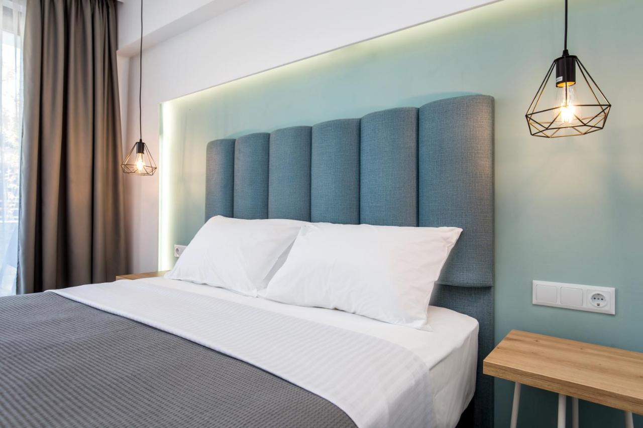 Azzurro Deluxe Apartment ลิเมนาเรีย ภายนอก รูปภาพ