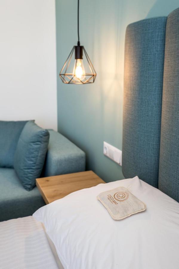 Azzurro Deluxe Apartment ลิเมนาเรีย ภายนอก รูปภาพ